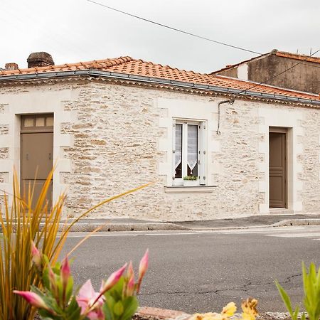 Il Etait Une Fois Chez Moi La Chambre Augustin Bed & Breakfast Le Loroux-Bottereau Екстериор снимка